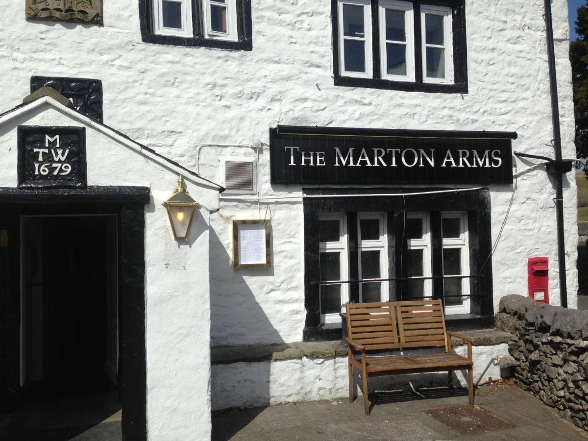 The Marton Arms Hotel Ingleton  Buitenkant foto