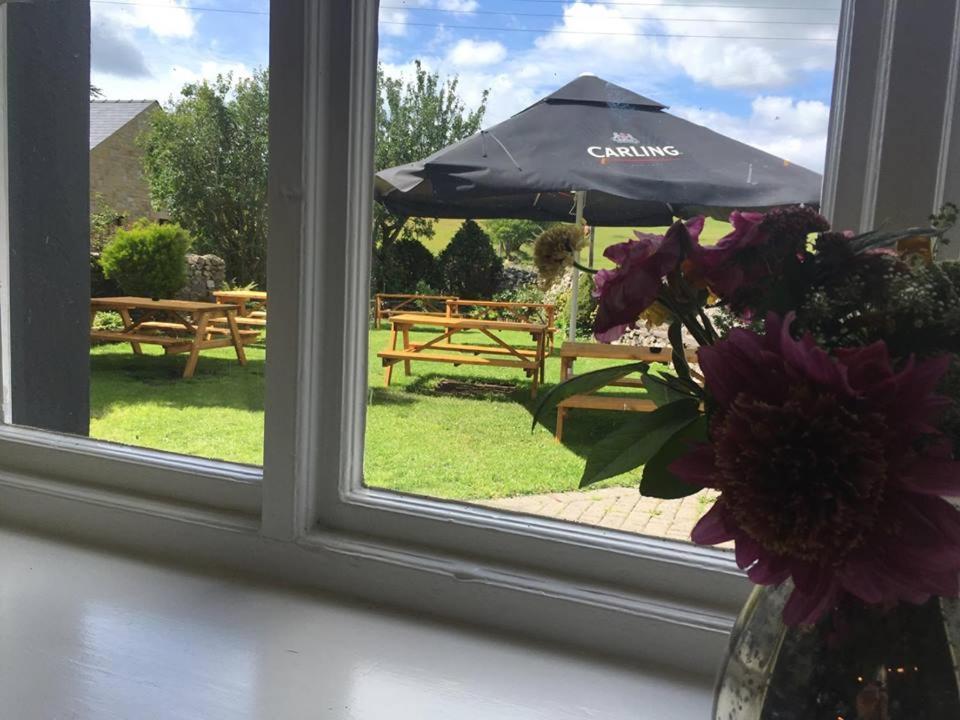 The Marton Arms Hotel Ingleton  Buitenkant foto