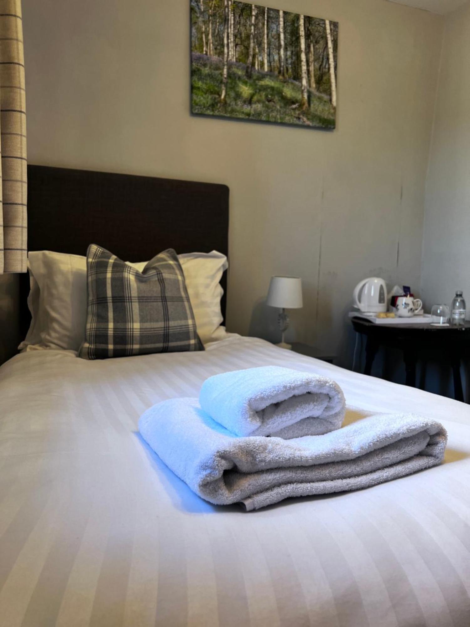 The Marton Arms Hotel Ingleton  Buitenkant foto