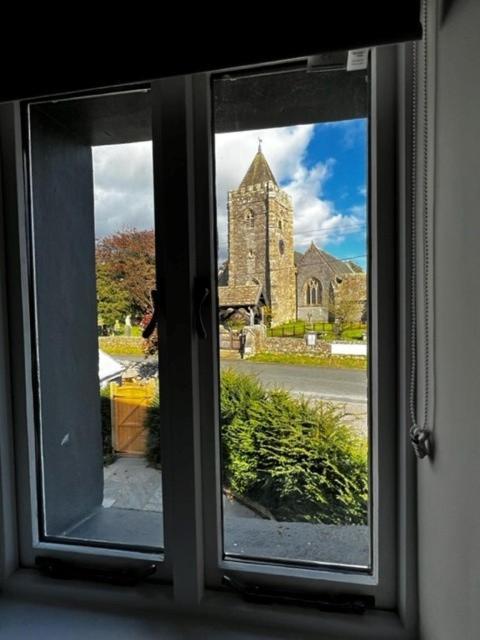 The Marton Arms Hotel Ingleton  Buitenkant foto